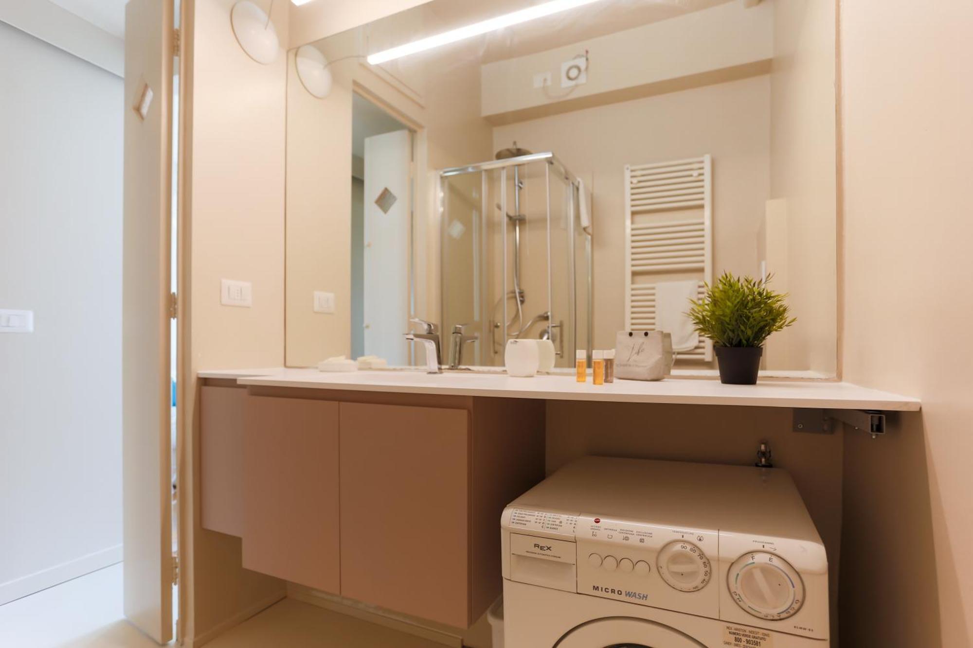 The Best Rent - Apartment Near Navigli Milaan Buitenkant foto