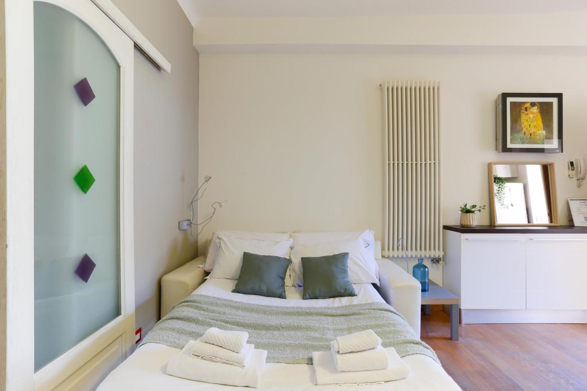 The Best Rent - Apartment Near Navigli Milaan Buitenkant foto